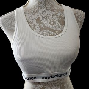 New Balance Medium Impact White Sports Bra size XL